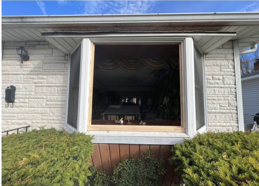 Glazing a New Wood Window Frame the Right Way, From Bare Rabbet to Sealed Glass